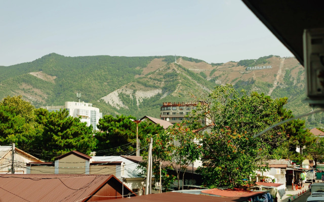 Na Ulitse Khersonskaya 22 Flat