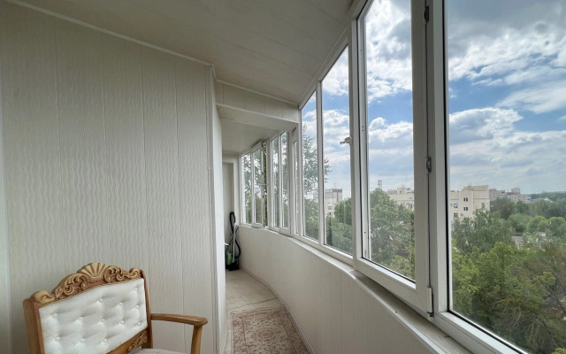V Novom Elitnom Dome V Tsentre Goroda Flat