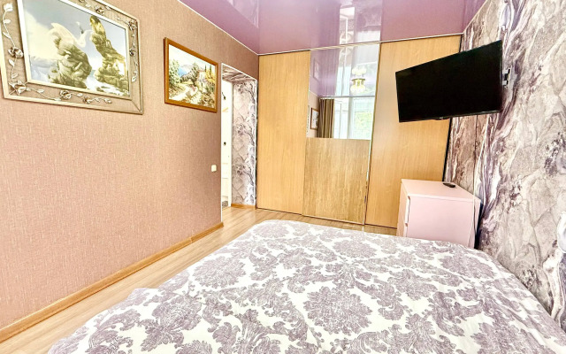 2-Kv V Tsentre Sochi Dlya 5 Chelovek Flat