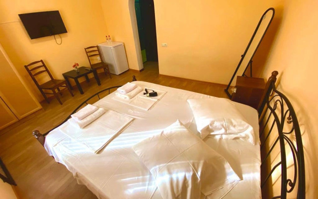 Hotel VIZIT