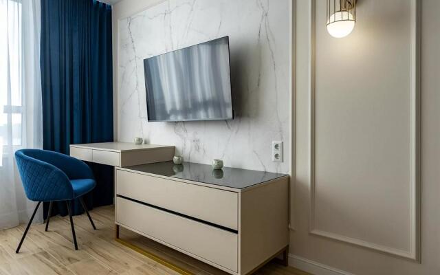 Novaya Stilnaya Studiya V Samom Tsentre Yuzhnoy Stolitsy Apartments