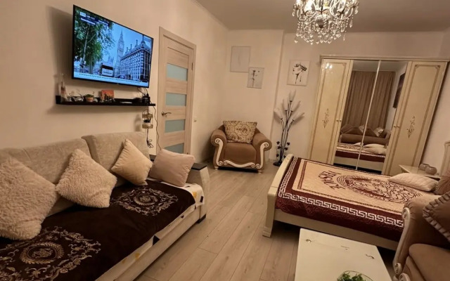 U Znamenitoy Mikrokhirurgii Glaza Imeni Fedorova Flat