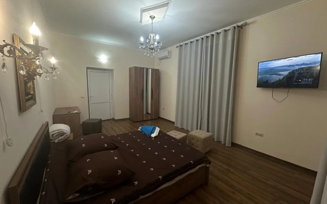 Shindand Guest house