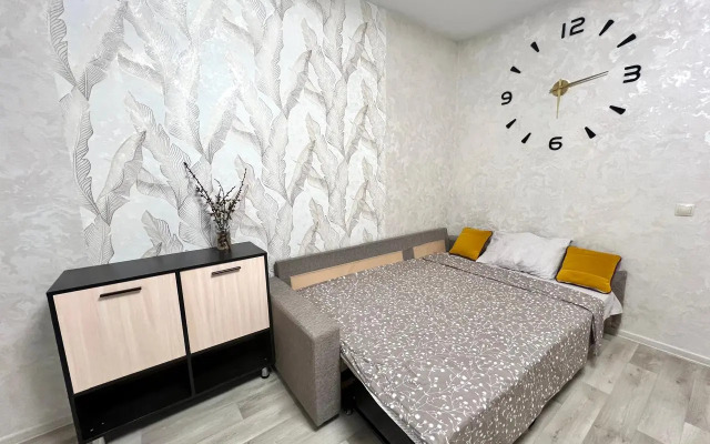 U Metro Nekrasovka Flat