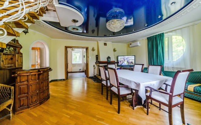 Shishkin Les Private House