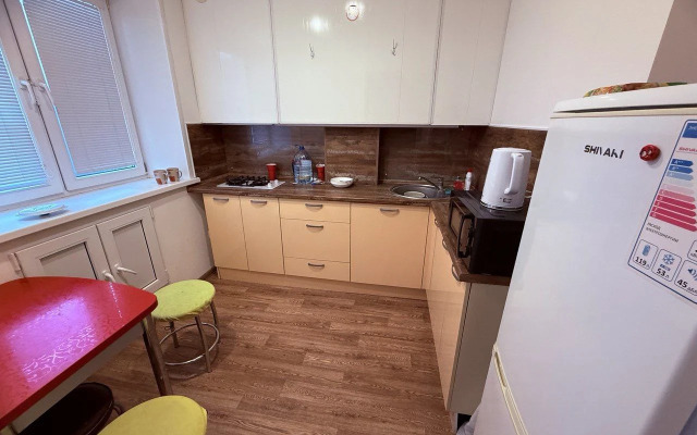 Квартира 2Х Комнатная на Демонстрации 5