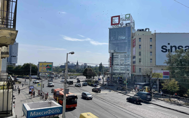 Апартаменты KenigApart39 Семейная евротрешка в центре, верхнее озеро, остров Канта