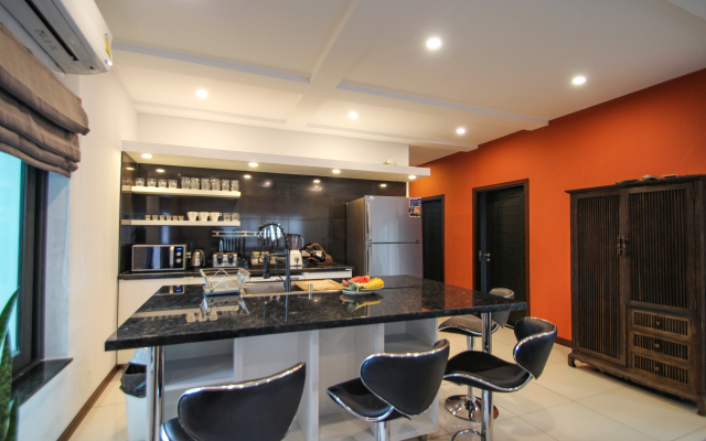 Resona Pool Villa