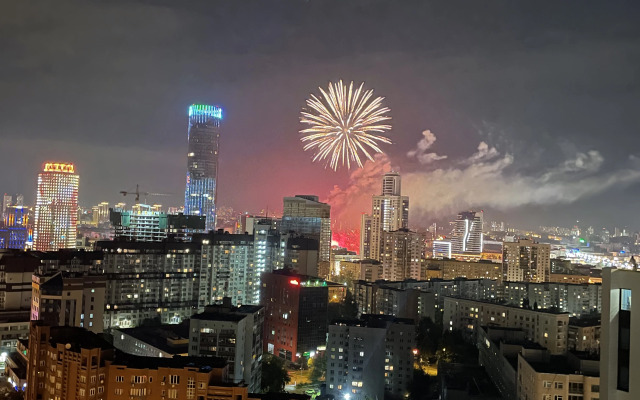 With a view on the 25th floor Flat
