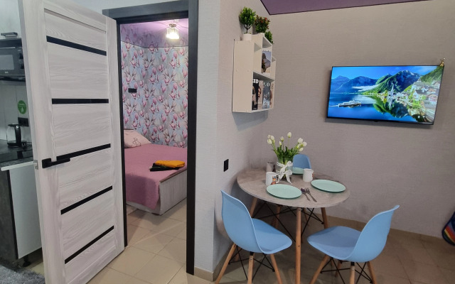 Novye 2 Komnatnye V Centre Neftyanikov  Apartaments