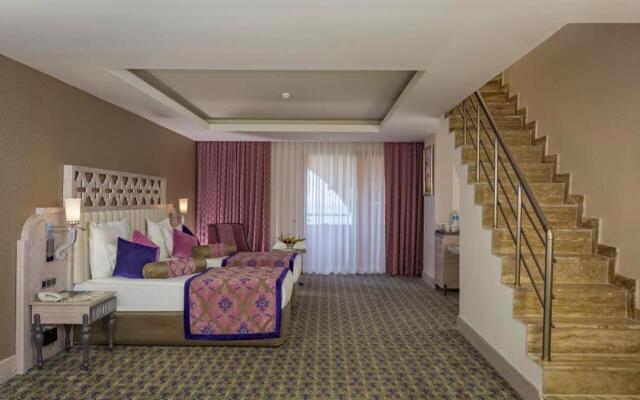 Отель Royal Alhambra Palace All Inclusive