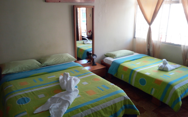Edgar Parraga Hostel
