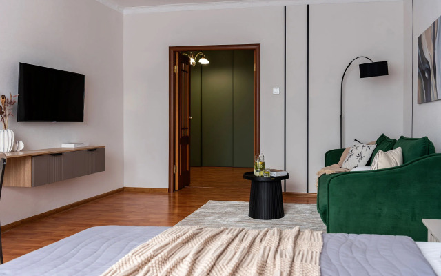 Апартаменты Флора в пешей доступности от Южного вокзала