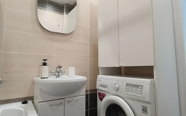 Prostornaya odnokomnatnaya v tsentre Yaroslavlya Flat