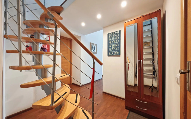 Apartamentyi Nevskij 18 Nikol I Mishel