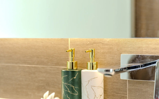 Aileen Layan 6 Villa