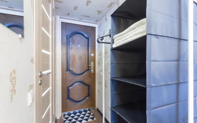 Gosti Lyubyat U Petropavlovskoy Kreposti Flat