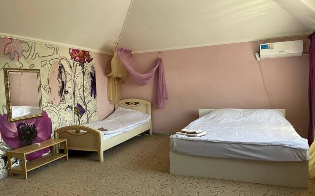 Komfortabelny Dom V Rostove-Na-Donu Private house