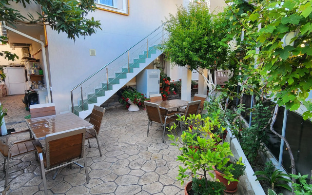 Tatyana Guest House