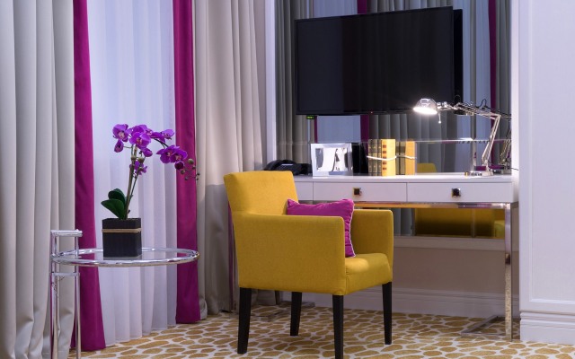 Mirax Sapphire Boutique Hotel