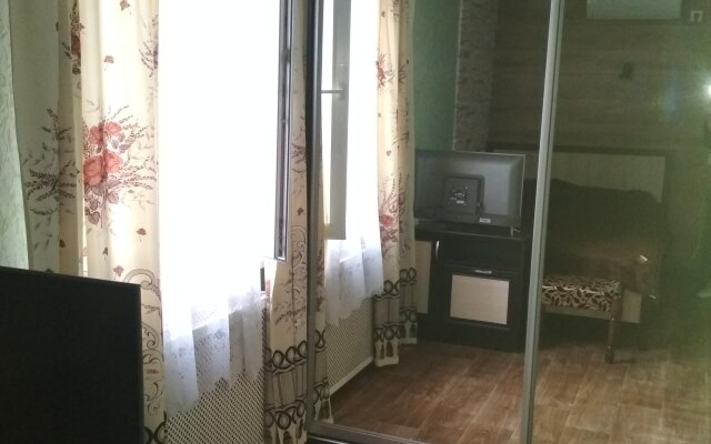 dvyhcomnatnaya Na Moskovskoy Flat