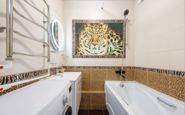 Апартаменты Яр-сутки на Московском 159