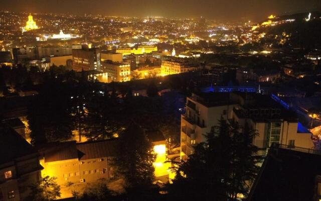 Astoria Tbilisi Hotel