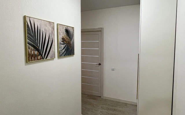 Flat Otlichnaya Kvartira Na 6 Chelovek