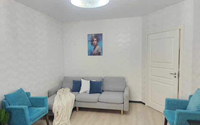 Квартира Теплый Берег в отличном доме
