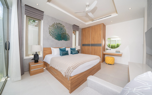 Luxury villa Bangtao with a Tropical Garden Villa