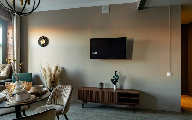 Квартира Евро-Двухкомнатная на Канале Грибоедова с Видом на Крыши