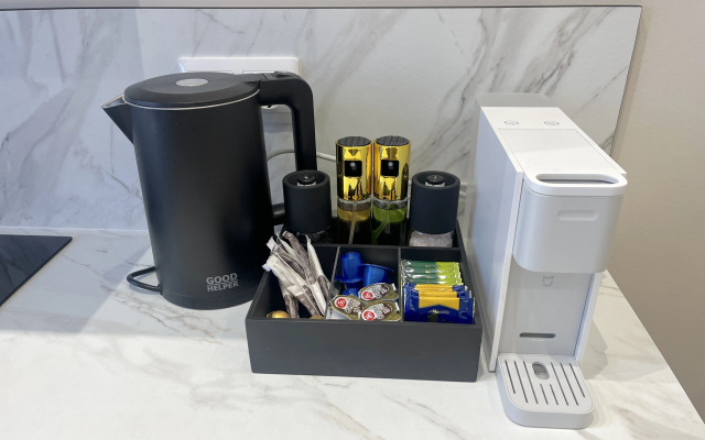 Апартаменты inSochi в самом центре Сочи на Навагинской N419