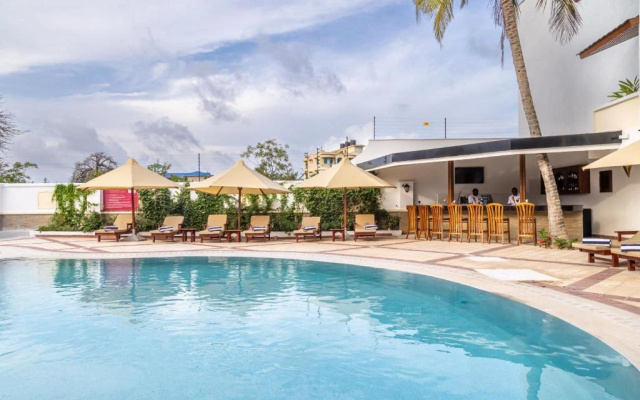 Отель PrideInn Express Diani