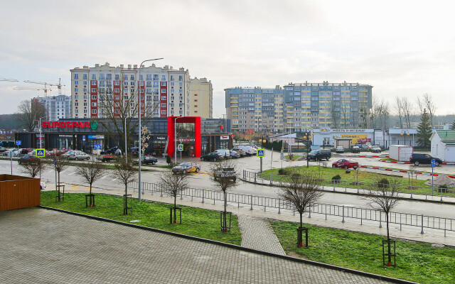 Eurodvushka Apartments