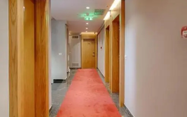 Primo Hotel
