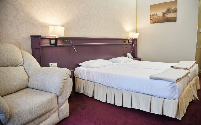 The Bridge Hotel
