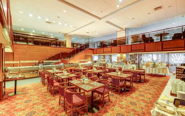 AZIMUT Hotel Aerostar Moscow