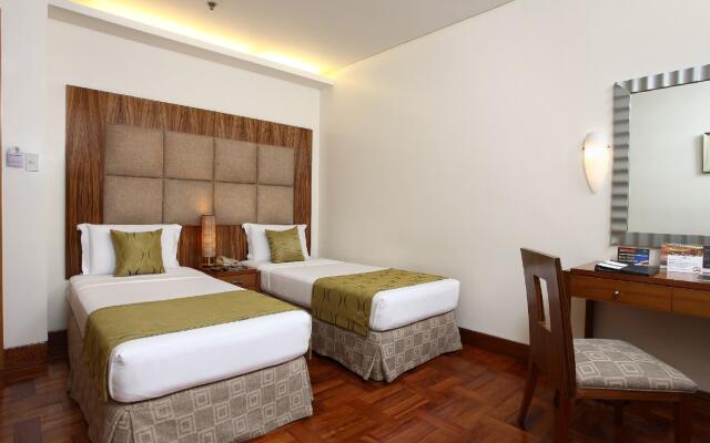 Отель City Garden Suites Manila