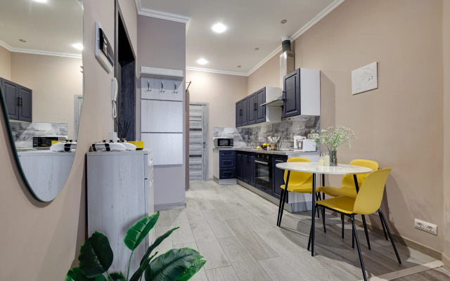 Happy People ryadom s trassoy M-4 i v dome s Termy Vidnoye Apartments