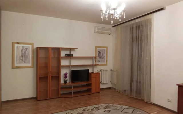 Квартира В Самом Центре Города С Видом На Набережную