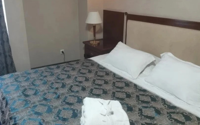 Komandor Hotel