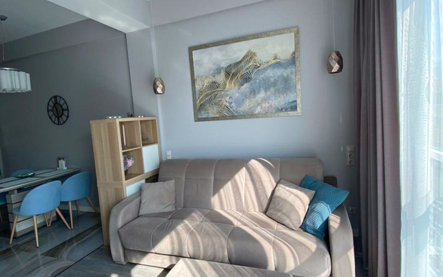 U morya v Tsentral'nom Sochi Flat