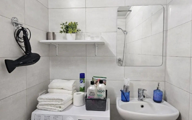 Dvukhurovnevaya Khadi_home V 10 Minutah Ot Tsentra Flat