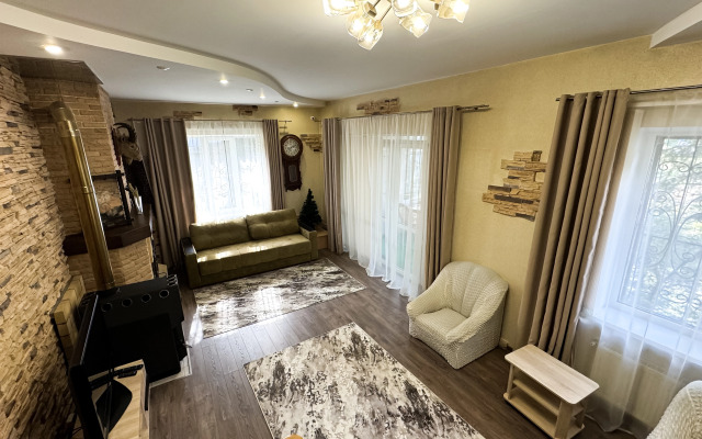 Zapovednyij Arhyiz Guest House