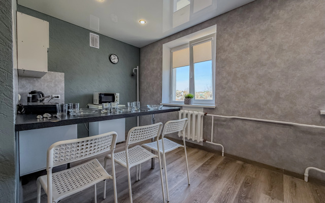 Ryadom S Avtovokzalom Flat