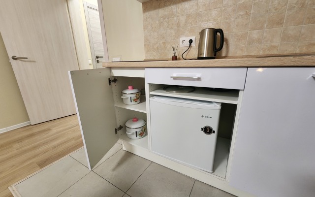 Tretyya Studiya Na Laryushina 4/1 Apartments