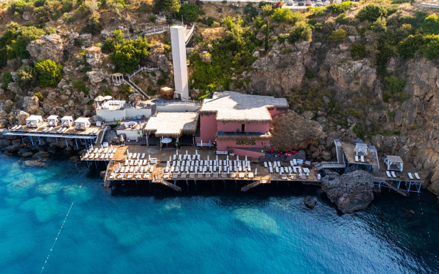 La Boutique Hotel & Suites (Adult Only 16+)