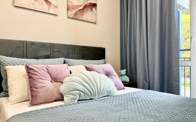 Studiya tryokhmestnaya Apartments