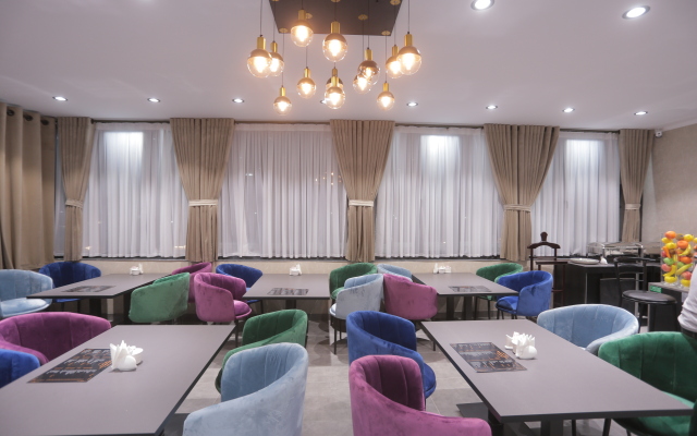 Samarqand Darvoza Hotel