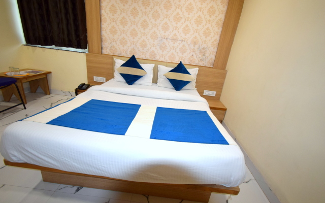 New Pathik Hotel